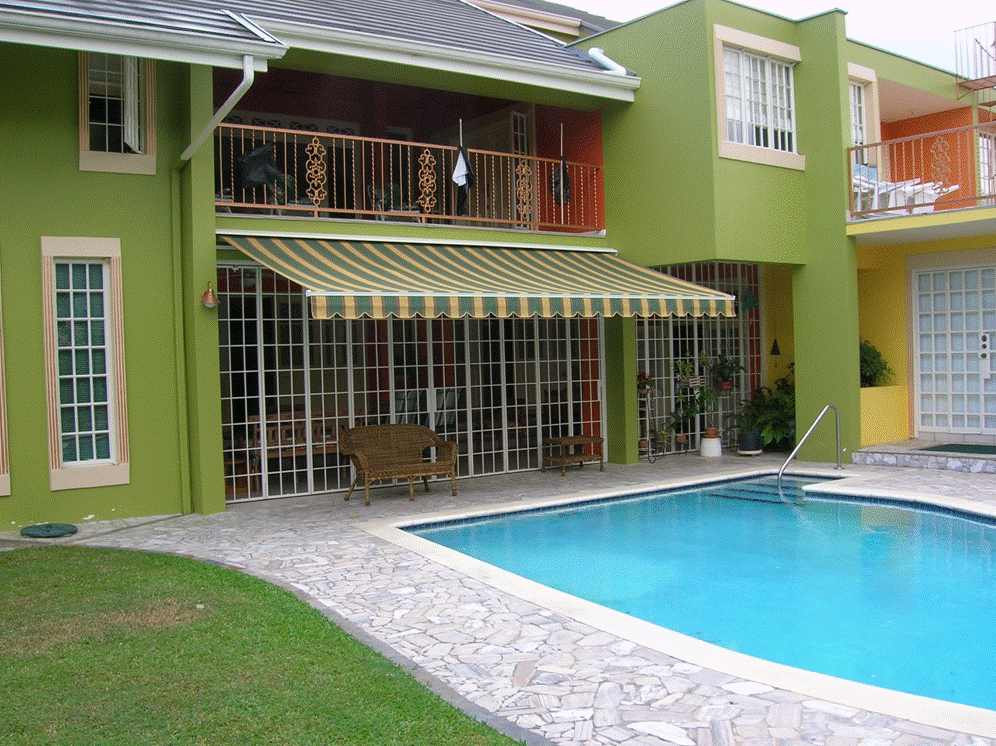Lateral Arm Awning
